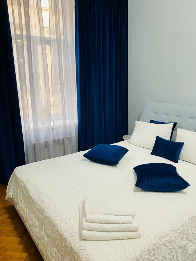 Centr Opera House 2 Rooms Λβιβ Εξωτερικό φωτογραφία