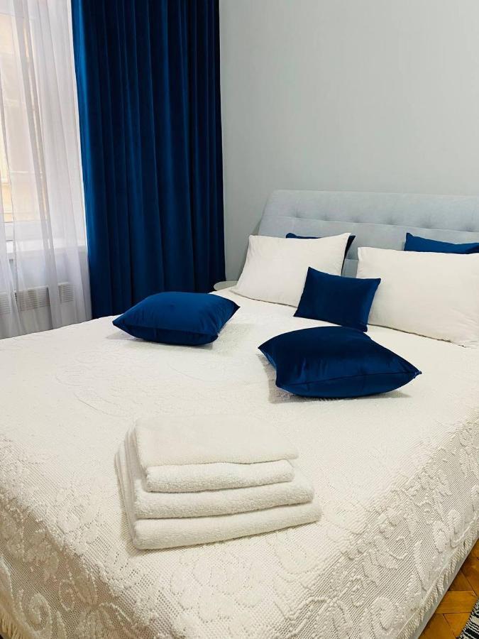 Centr Opera House 2 Rooms Λβιβ Εξωτερικό φωτογραφία