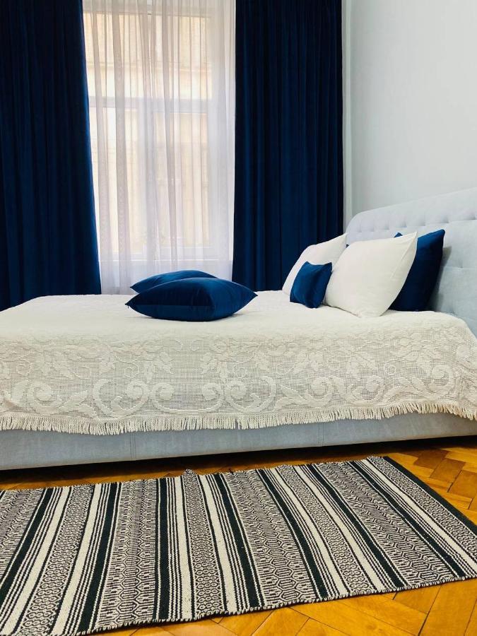 Centr Opera House 2 Rooms Λβιβ Εξωτερικό φωτογραφία